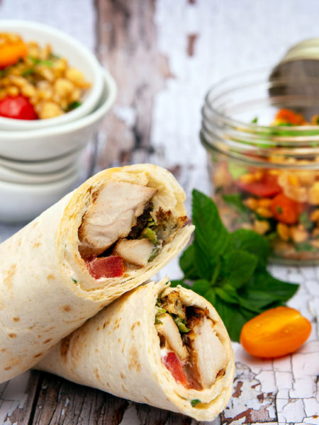 Wrap de poulet fermier label rouge mariné sauce blanche, salade Libanaise